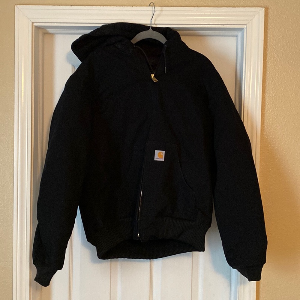 Like new Carhartt Heavy Quilted Coat